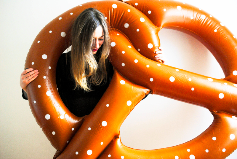 giant pretzel