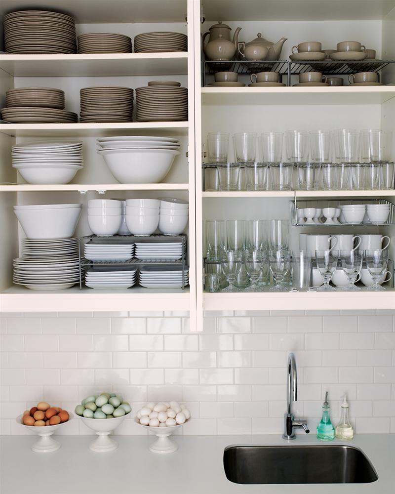 white kitchen open shelves open cabinets ideas