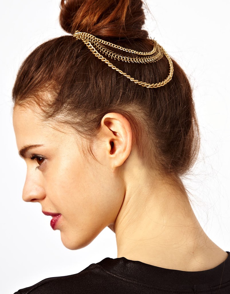 4 Updos Idea To Try This Holiday Seasondentelle Fleurs