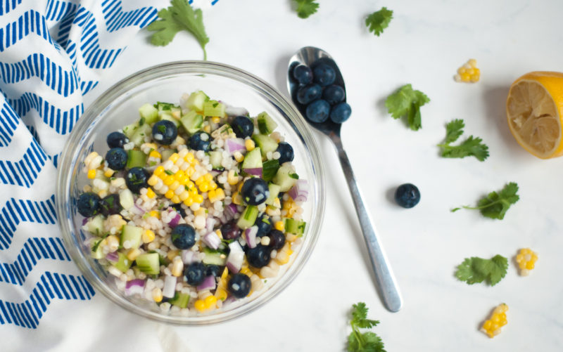Salad-summer-blueberrie-healthy